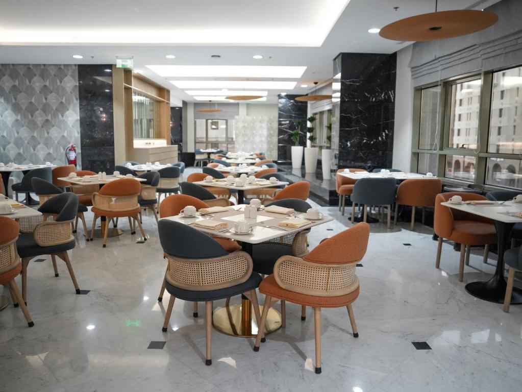 Al Manakha Rotana Madinah